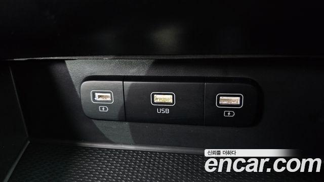 Kia Carnival (IV) Diesel 9-Seater Prestige 2023 — фото 27