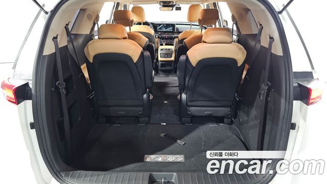 Kia Carnival (IV) Diesel 9-Seater Prestige 2023 — фото 33