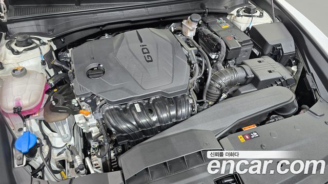 Hyundai Grandeur (GN7) 2,5 Gasoline 2WD Calligraphy 2023 — фото 6