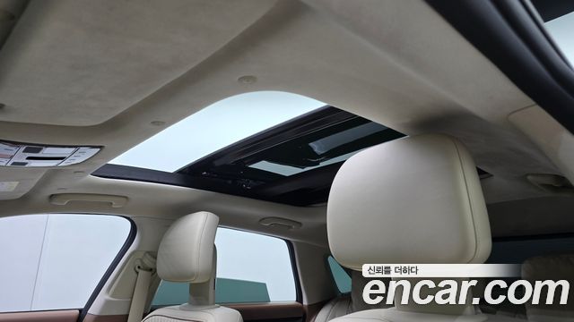 Hyundai Grandeur (GN7) 2,5 Gasoline 2WD Calligraphy 2023 — фото 17