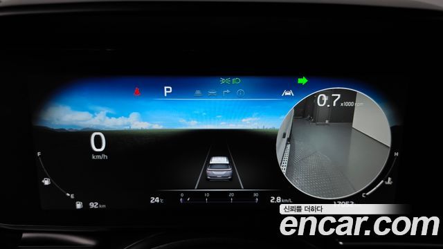 Kia Carnival (IV) Gasoline 7-Seater Signature 2023 — фото 8