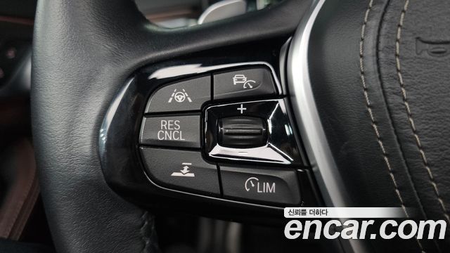 BMW 5 Series (G30) 530i M Sport Package Plus 2018 — фото 16