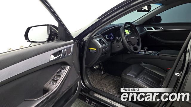 Genesis G80 2.2D AWD Premium Luxury 2018 — фото 11