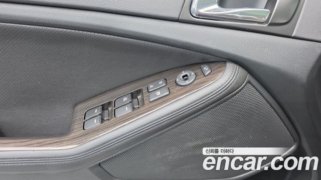 Kia K5 LPI Prestige 2014 — фото 12