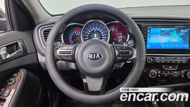 Kia K5 LPI Prestige 2014 — фото 15