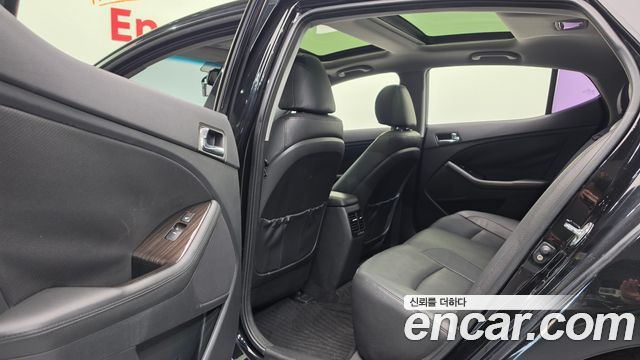 Kia K5 LPI Prestige 2014 — фото 29