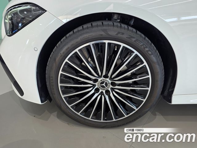 Mercedes-Benz CLE-Class (C236) CLE200 Coupe 2025 — фото 5