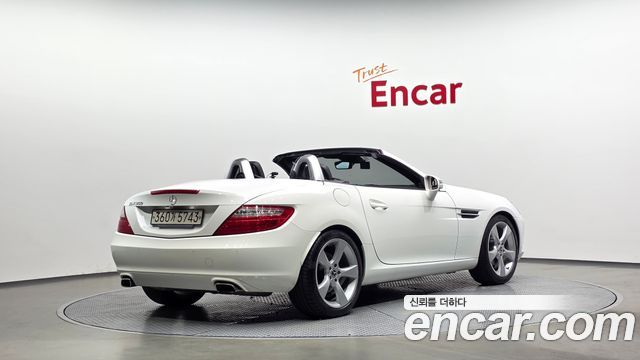 Mercedes-Benz SLK-Class 200 Blue Efficiency R172 2014 — фото 2
