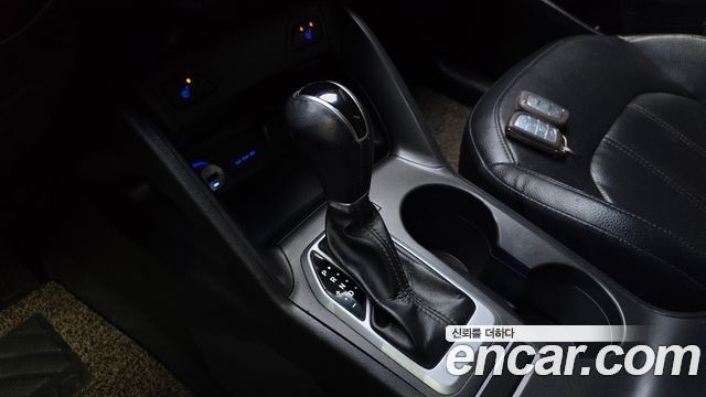 Hyundai Tucson ix Diesel(e-VGT) 2WD Smart special 2014 — фото 9