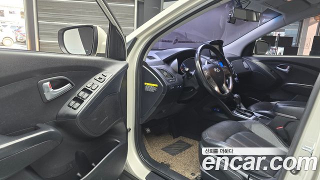 Hyundai Tucson ix Diesel(e-VGT) 2WD Smart special 2014 — фото 10