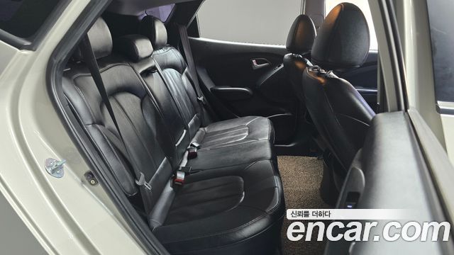 Hyundai Tucson ix Diesel(e-VGT) 2WD Smart special 2014 — фото 11