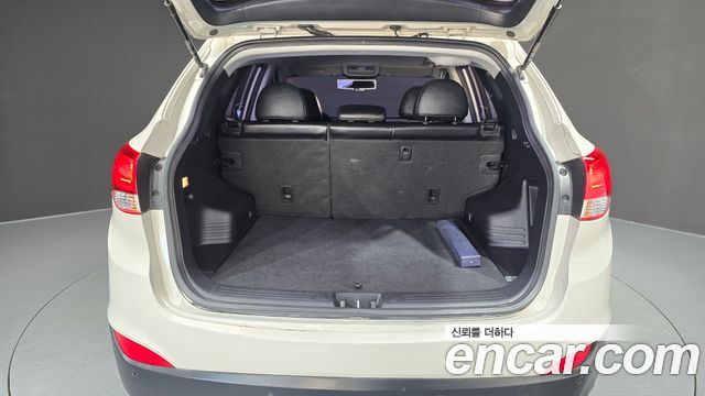 Hyundai Tucson ix Diesel(e-VGT) 2WD Smart special 2014 — фото 20