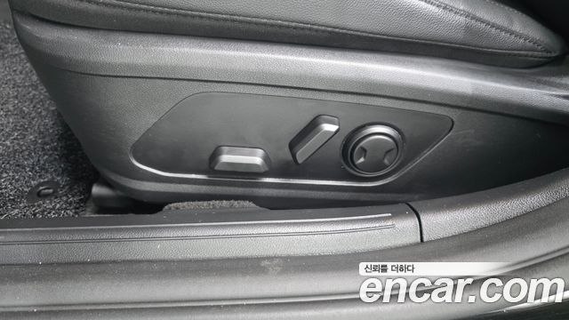 Hyundai Grandeur (GN7) 3.5 LPG 2WD Premium 2025 — фото 31