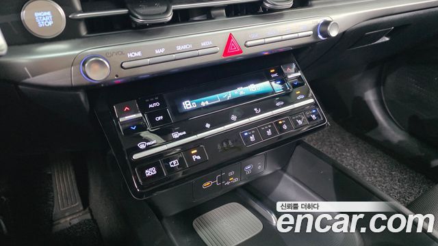 Hyundai Grandeur (GN7) 3.5 LPG 2WD Premium 2025 — фото 32