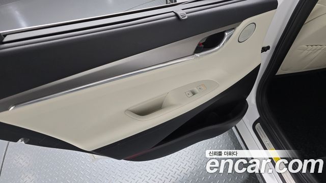 Hyundai Grandeur Hybrid (IG) Le Blanc 2023 — фото 25