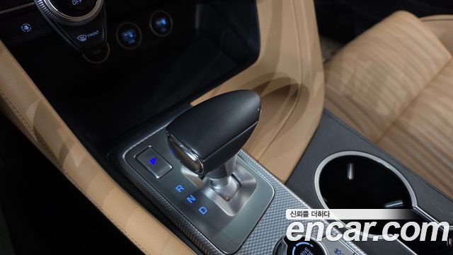Genesis G70 Gasoline 2.0T 2WD 2021 — фото 9