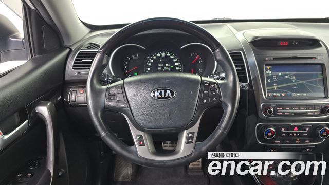 Kia Sorento R Diesel 2.0 4WD Prestige 2014 — фото 13