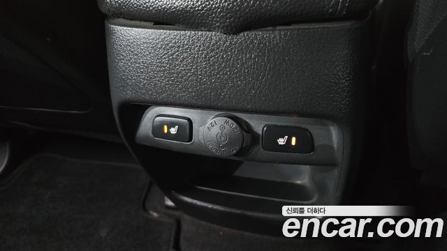Kia Sorento R Diesel 2.0 4WD Prestige 2014 — фото 19