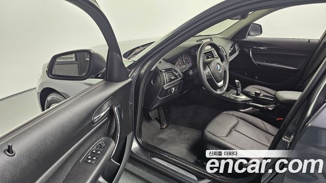 BMW 1 Series (F20) 118d Urban Pack1 5Dr 2014 — фото 10