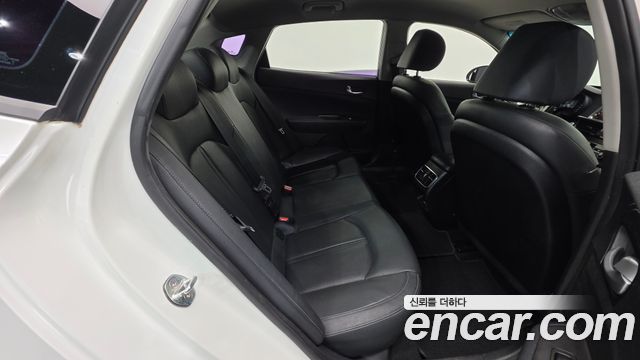 Kia K5 (II) LPI SX Luxury 2018 — фото 19