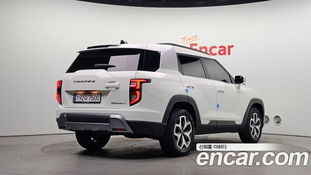 KG Mobility (SsangYong) Torres Gasoline 1.5 2WD T7 2024 — фото 2