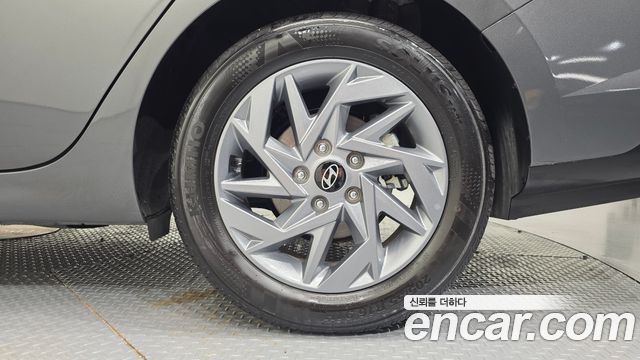 Hyundai Avante (CN7) 1.6 Inspiration 2025 — фото 21
