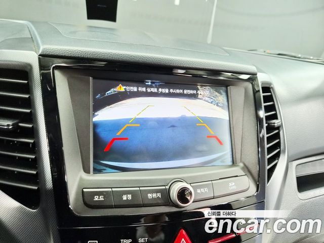 KG Mobility (SsangYong) Tivoli LX 2WD 2017 — фото 10