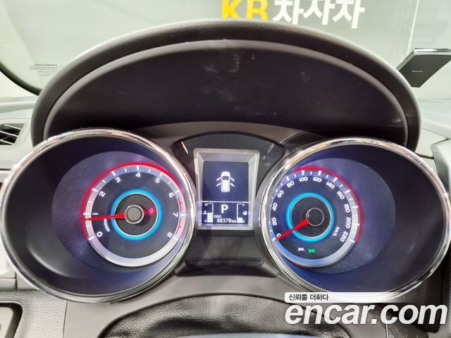KG Mobility (SsangYong) Tivoli LX 2WD 2017 — фото 20