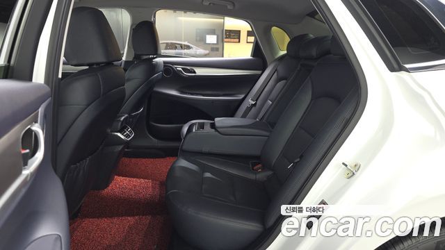 Hyundai Grandeur (IG) 2.5 Premium Choice 2020 — фото 12