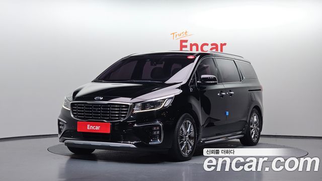 Kia Carnival 9-Seater Noblesse Special