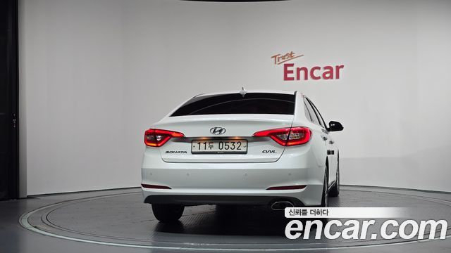 Hyundai Sonata (LF) 2.0 Care+ 2017 — фото 4
