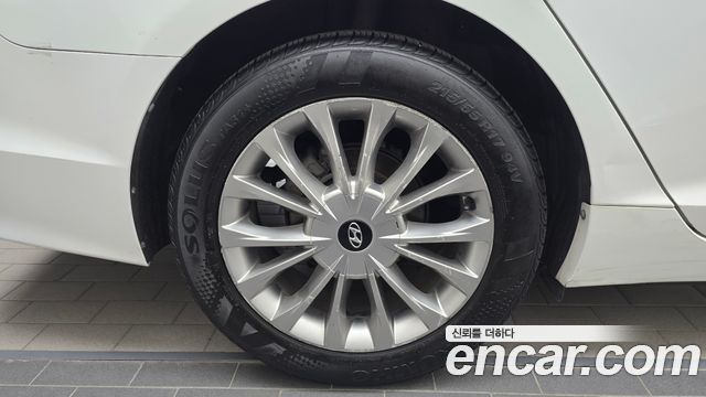 Hyundai Sonata (LF) 2.0 Care+ 2017 — фото 5