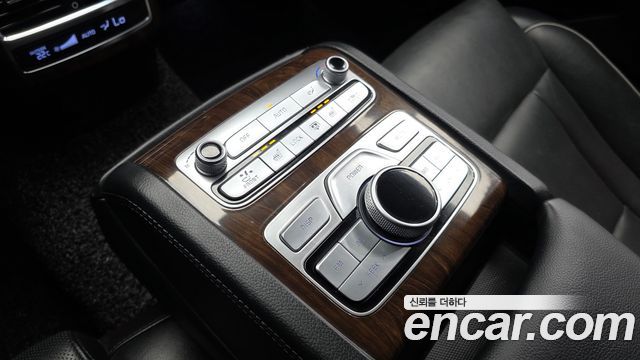 Kia K9 3.8 GDI AWD PlatinumⅡ 2019 — фото 19