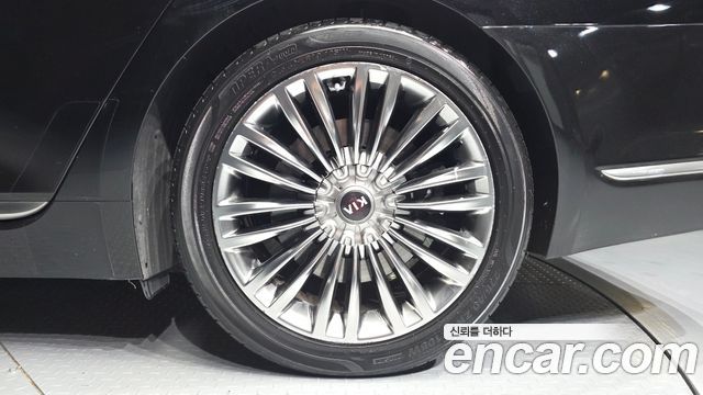 Kia K9 3.8 GDI AWD PlatinumⅡ 2019 — фото 21
