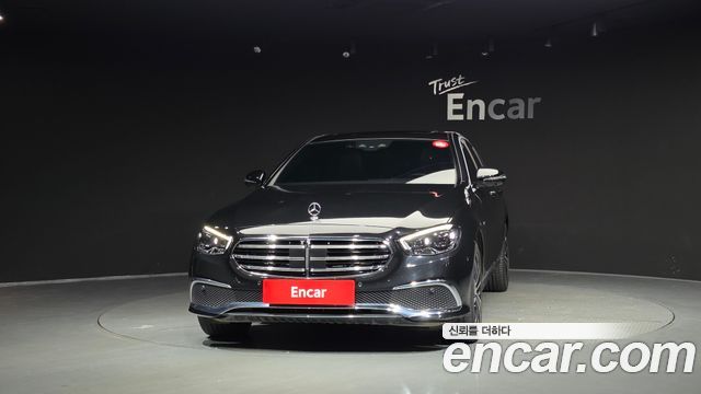 Mercedes-Benz E-Class (W213) E300e 4MATIC Exclusive 2021 — фото 3