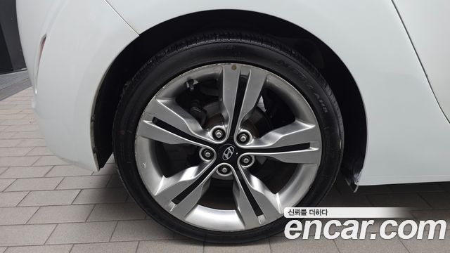Hyundai Veloster PYL 2015 — фото 5