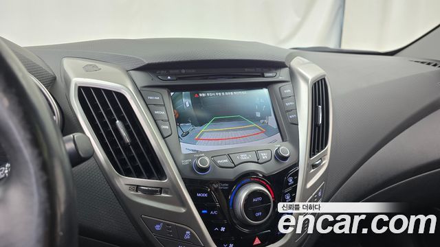 Hyundai Veloster PYL 2015 — фото 15