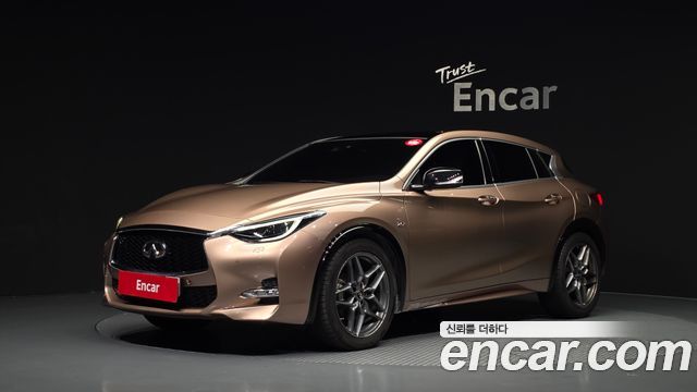 Infiniti Q30 2.0 Premium