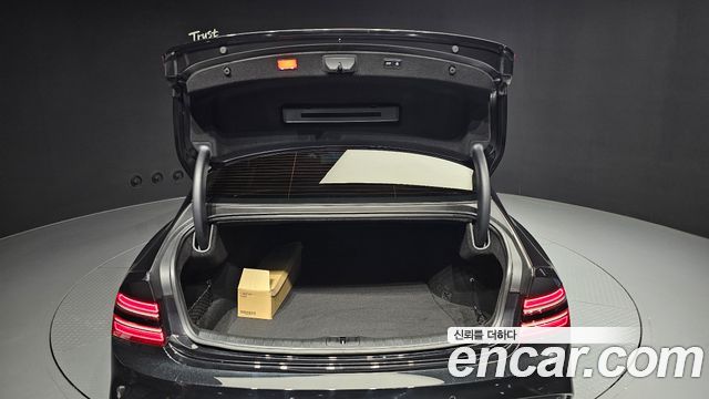 Genesis G80 (RG3) Gasoline 3.5 Turbo AWD 2026 — фото 39