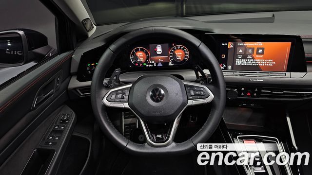 Volkswagen Golf (VIII) 2.0 TDI Prestige 2023 — фото 13