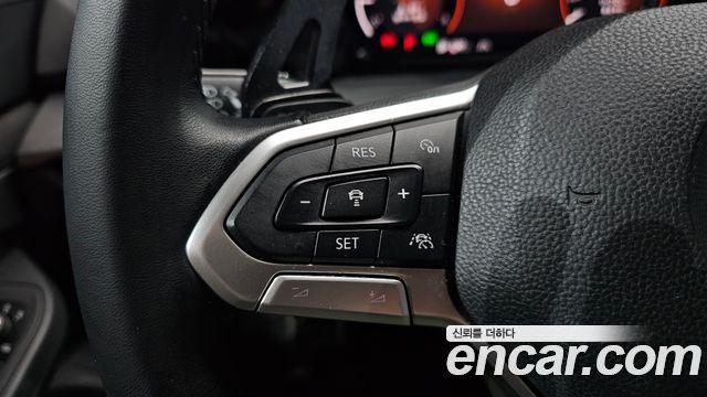 Volkswagen Golf (VIII) 2.0 TDI Prestige 2023 — фото 32