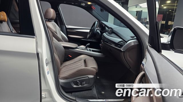 BMW X5 (F15) xDrive 30d M Sport package 2018 — фото 11