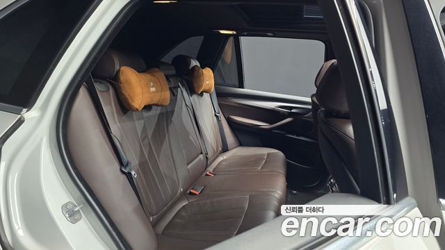 BMW X5 (F15) xDrive 30d M Sport package 2018 — фото 12
