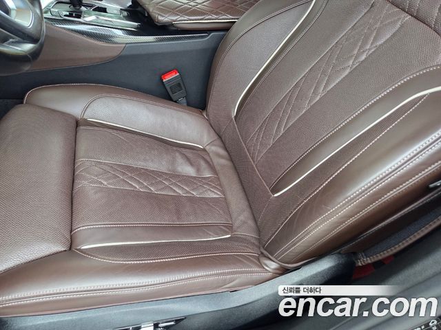 BMW 6 Series GT (G32) 620d xDrive Luxury 2019 — фото 12