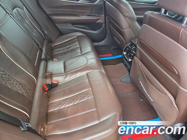 BMW 6 Series GT (G32) 620d xDrive Luxury 2019 — фото 13