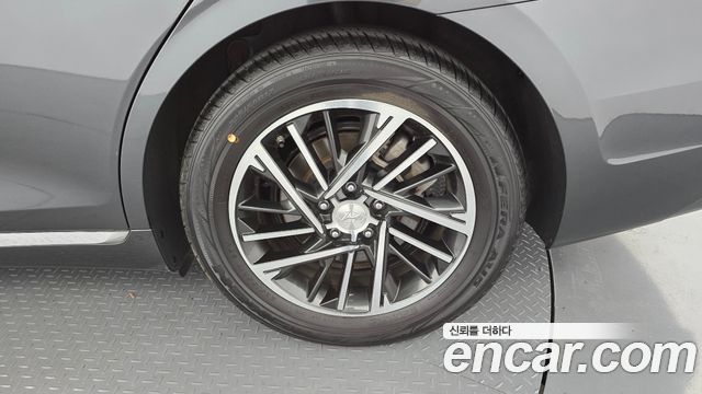 Hyundai Grandeur (IG) 2.5 Premium 2020 — фото 27