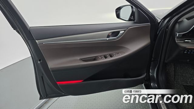 Hyundai Grandeur (IG) 2.5 Premium 2020 — фото 30