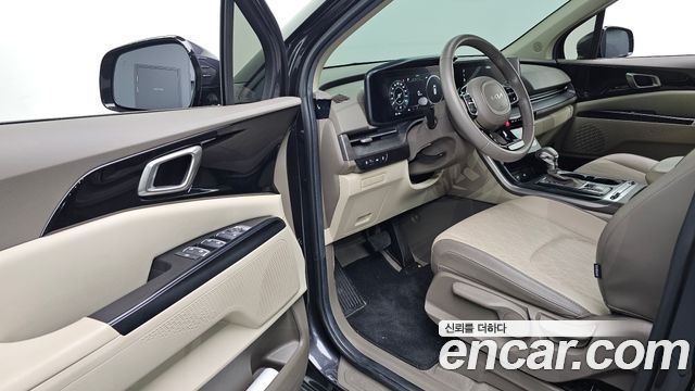 Kia Carnival (IV) Gasoline 9-Seater Prestige 2023 — фото 10