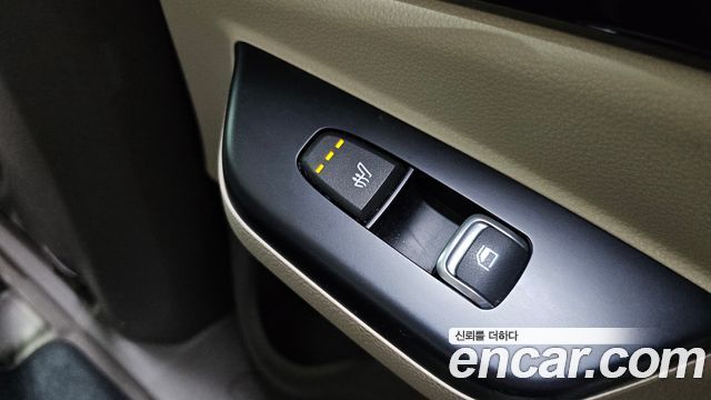 Kia Carnival (IV) Gasoline 9-Seater Prestige 2023 — фото 18