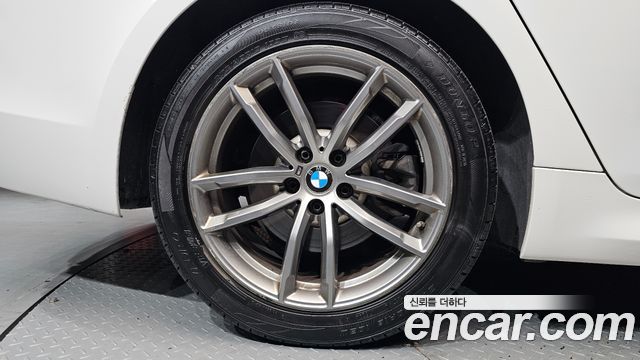BMW 5 Series (G30) 520d xDrive M Sport Package Plus 2018 — фото 5